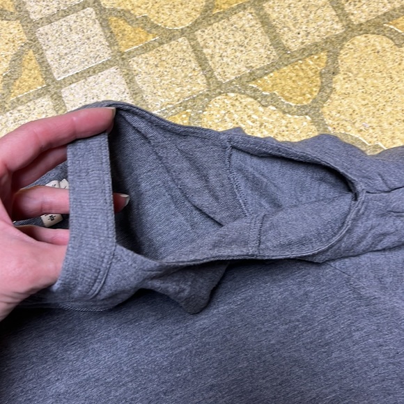 BNWOT Express cold shoulder gray top - Picture 4 of 14